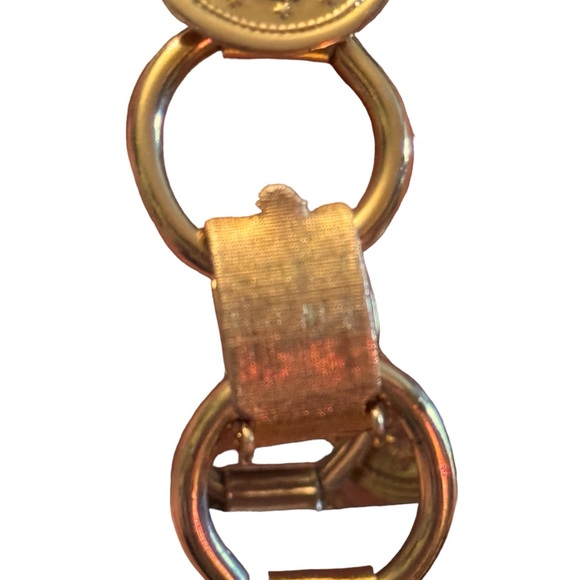 Vintage gold finish faux coin link chunky bracelet - Picture 4 of 7